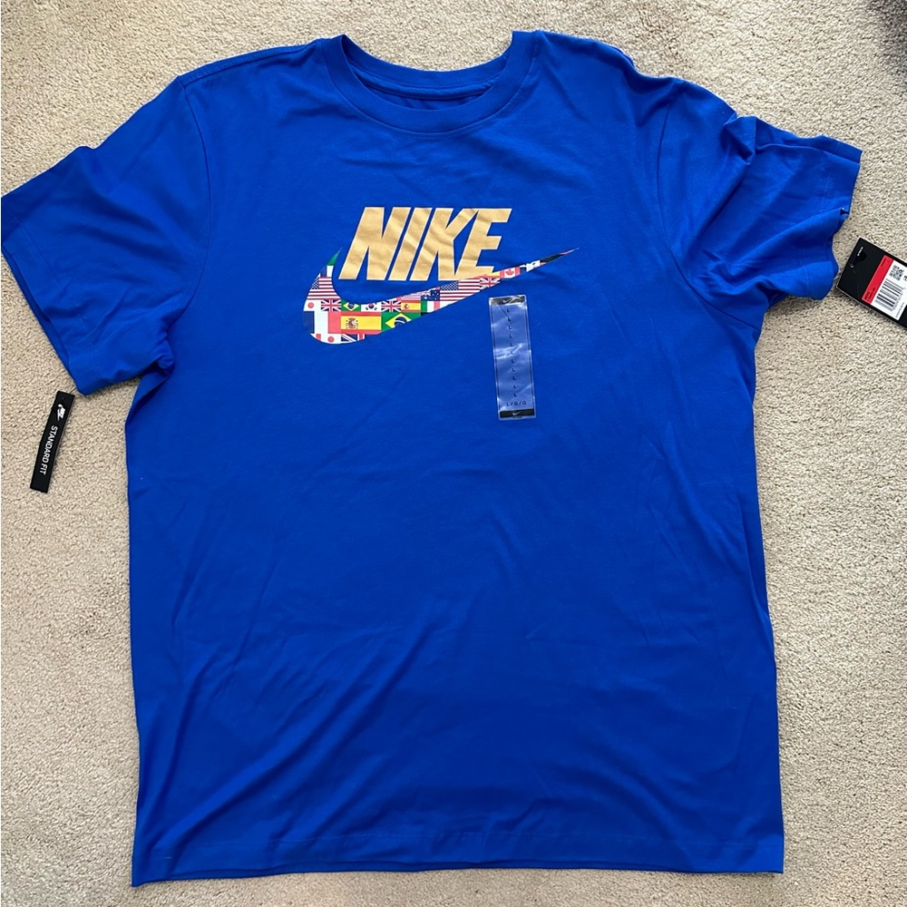 Men's Nike International Swoosh Tee
